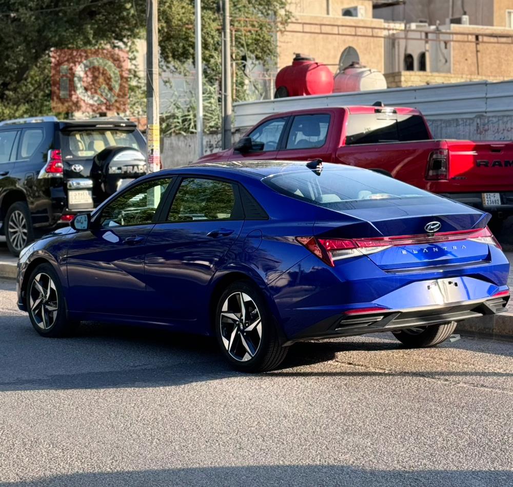 هیوندای ئەلەنترا